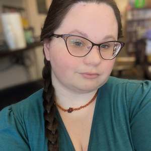 Meet your Posher, Danni